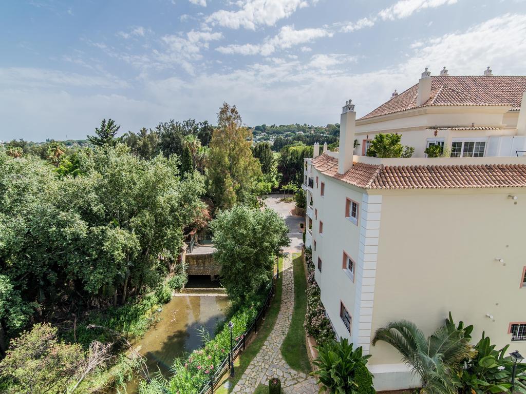 River Garden Spacious Penthouse มาร์เบยา ภายนอก รูปภาพ